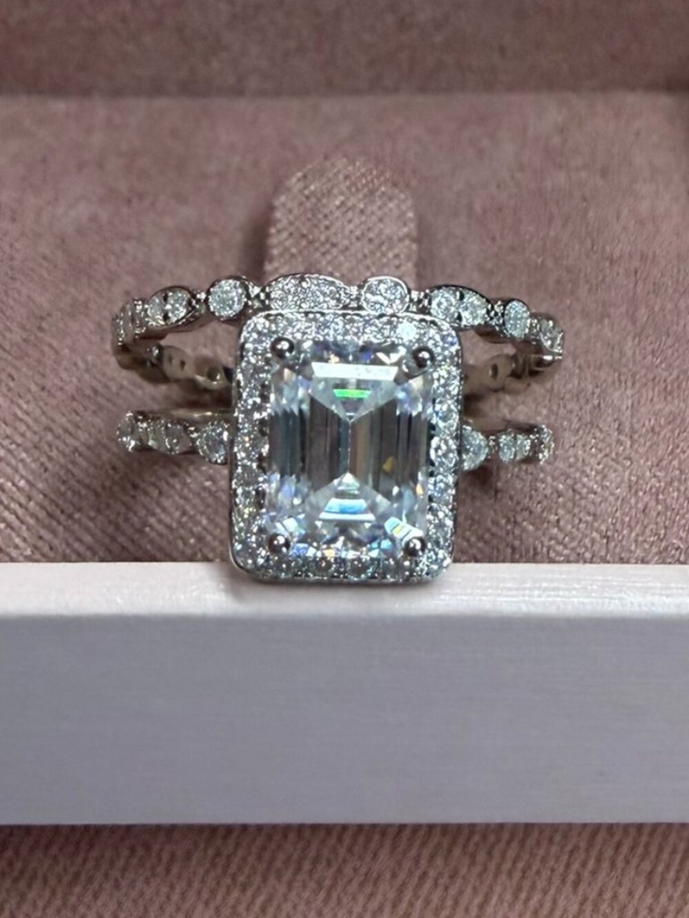 2.74 ct. Emerald-Cut Moissanite Bridal Set โ .925 Sterling Silver - Size 6 - Picture 9 of 9